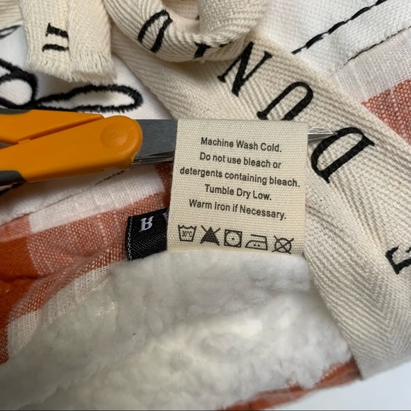 Rae Dunn blessed Buffalo Check Sherpa Throw Blanket Orange Cream White Plaid NWT - Picture 13 of 15